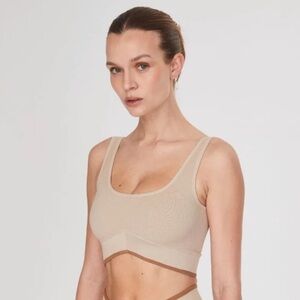Pike Sports Bra - Hazelnut